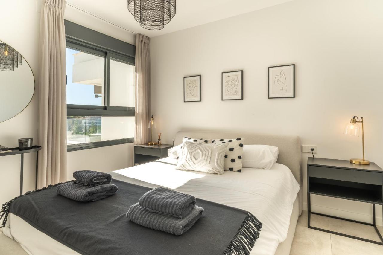 Ar 17 South Bay Apartman Estepona Kültér fotó