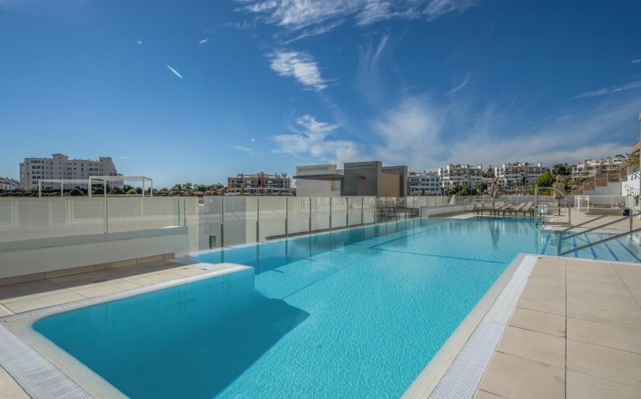 Ar 17 South Bay Apartman Estepona Kültér fotó
