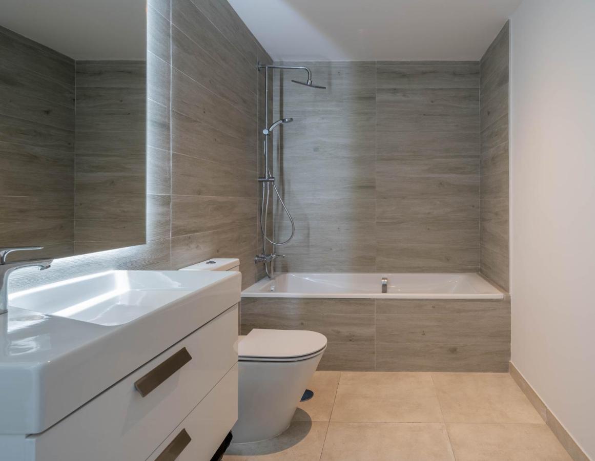 Ar 17 South Bay Apartman Estepona Kültér fotó